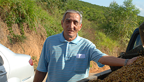  Vídeo de homenagem  a  Dário Martinelli, exibido no 10º Simpósio Estadual do Café.